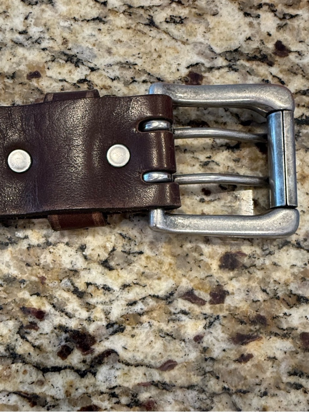 Old Navy brown genuine leather belt silver buckle SZ M - Picture 4 of 11